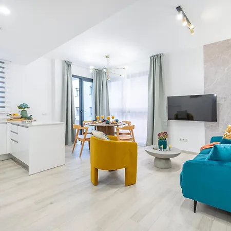 Vivendos - Ma18 - Perchel Apartment Malaga